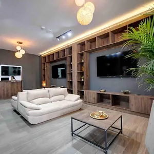 3* Hotel Xliving Host And